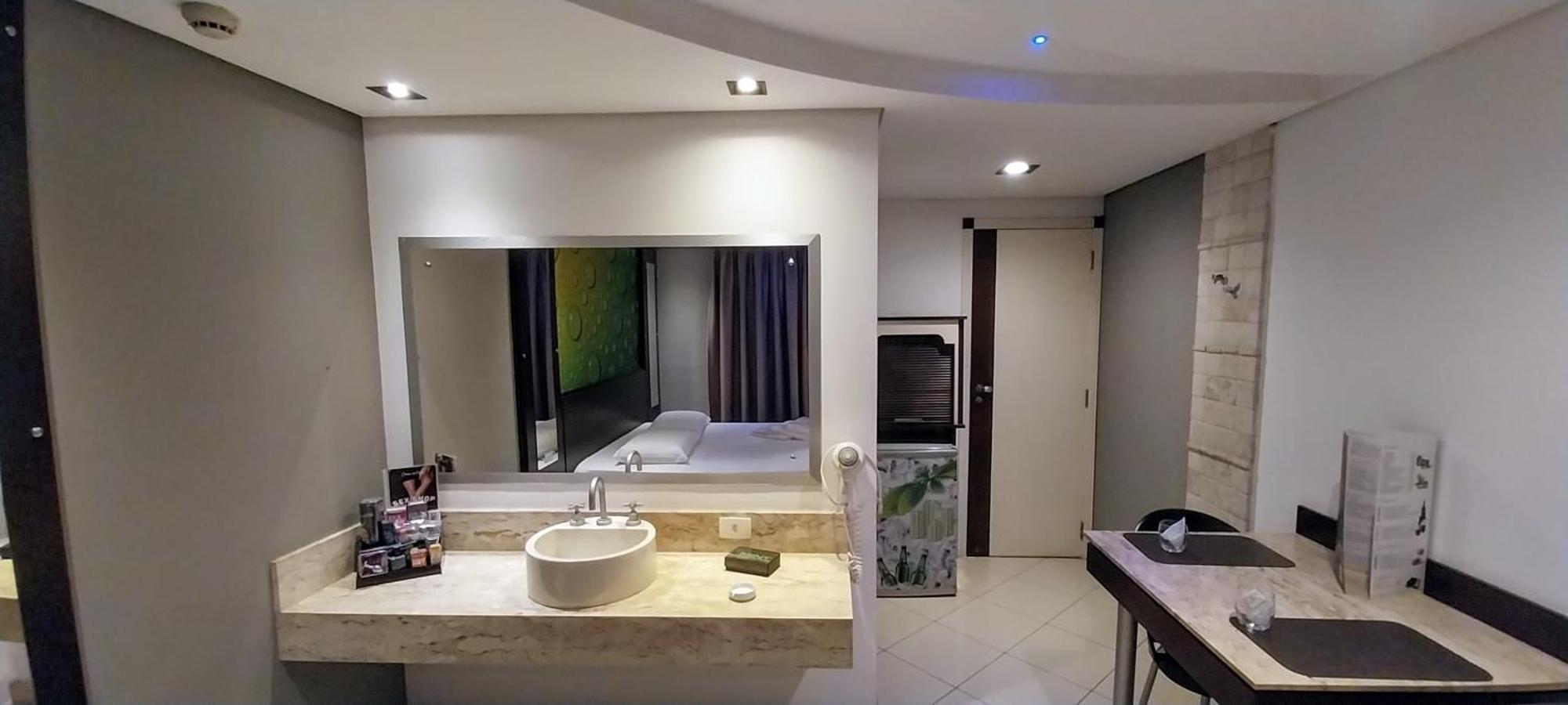 גווארולוס Mint Motel מראה חיצוני תמונה